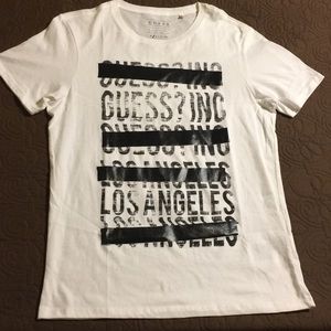 GUESS T-Shirt